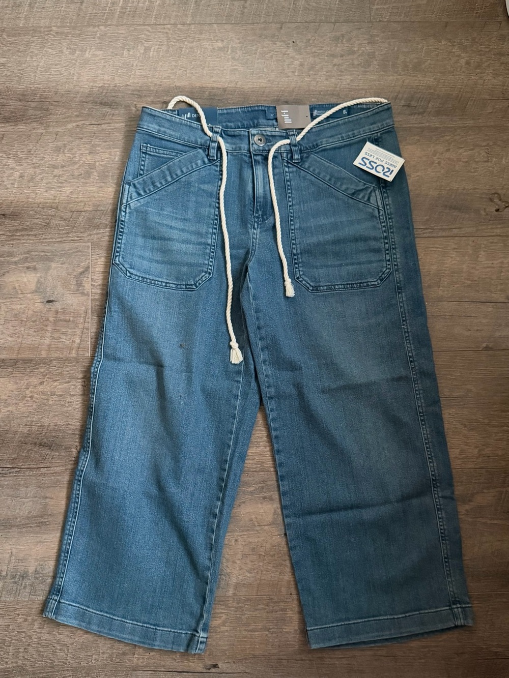 Wide Crop Women’s Jeans in Medium Blue with Drawstring Waist
